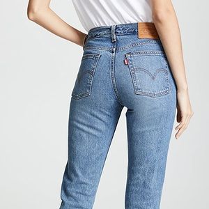 Levi’s Wedgie Jeans